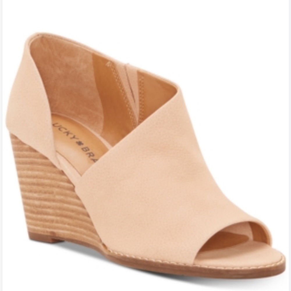 Lucky Brand 💚 wedge sandals